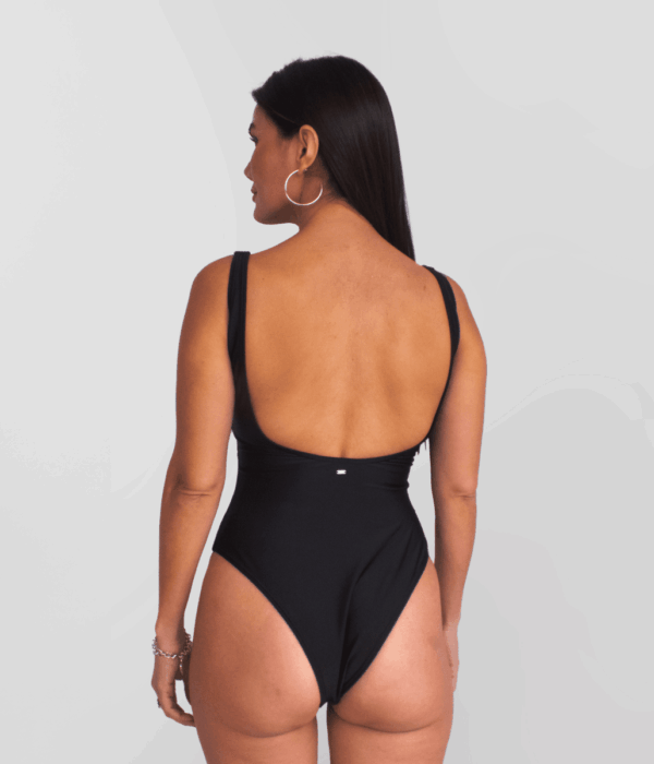 PANALUU ONEPIECE