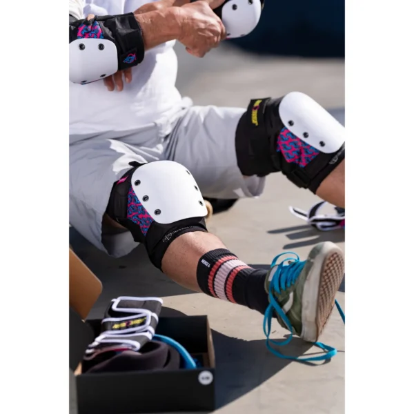STREET ADULT 3-PK PAD SET SANTA CRUZ SIGNATURE EDITION